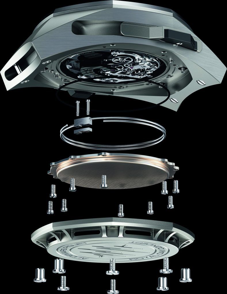 The case of the Supersonnerie is designed to amplify and enrich the sound of the gongs, as the sound board and body of a string instrument do for the strings.